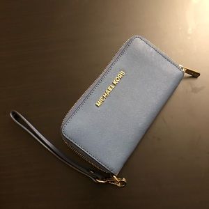 Blue saffiano leather Michael Kors wrislet